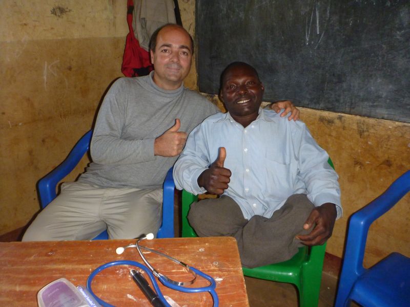 dr Robi és tolmácsa 1203 Buhamba